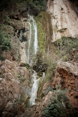 Fototapeta na wymiar wodospad w górach