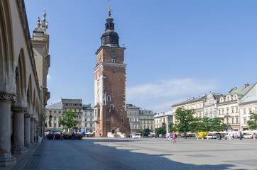 Fototapeta premium St. Mary's basilica in main square of Krakow in summer