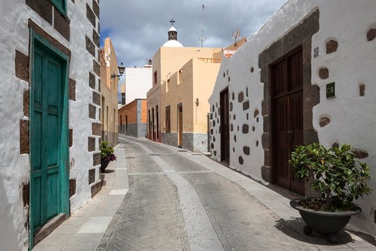 Alley Calle el Progreso, typical houses, old town, Aguimes, Gran Canaria, Canary Islands, Spain, Europe