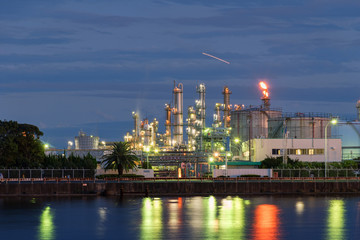 工場夜景 (10月)