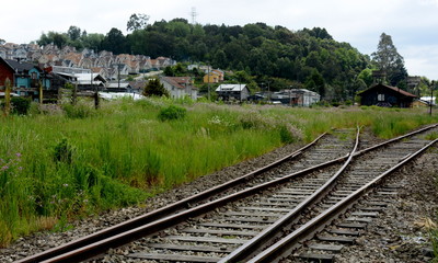Vias ferroviarias en Puerto Varas, Chile