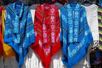 Mercado de artesan&iacute;as de la ciudad de Castro Isla de Chilo&eacute;