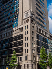 Obraz premium Office buildings and modern architecture in Tokyo downtown