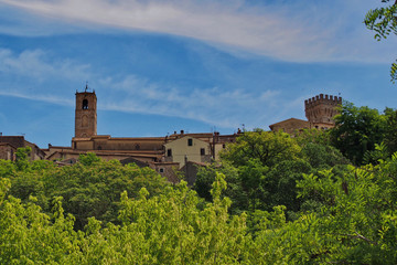 Fototapeta na wymiar View to the top to the ancient town San Casciano dei Bagni in Tuscany