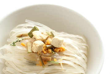 Vietnamese instant pho rice noodles