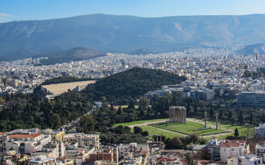 Fototapeta na wymiar Temple of Olympian Zeus in Athens, Greece