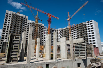 construction site of a high-rise building on a Sunny day