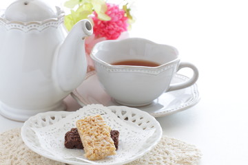 Crunchy white chocolate and Englist tea 