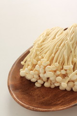 Japanese edible fungus, Enoki mushroom