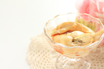 Homemade caramel sauce and pudding 