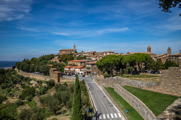 Fototapeta na wymiar Montalcino in Tuscany