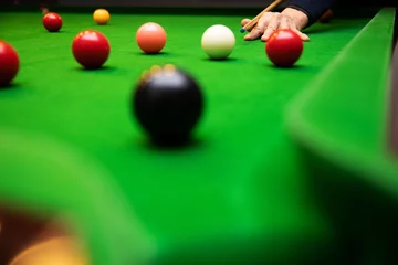 Foto op Plexiglas play snooker game - black ball shot © ronstik