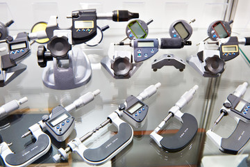 Digimatic and mechanical micrometers
