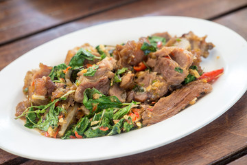 Stir Fried Beef with Basil