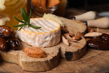 Cheese dish