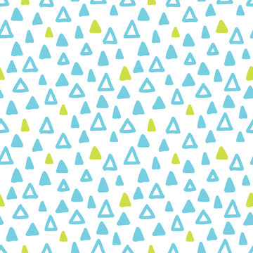 Seamless hand drawn geometric pattern. Seamless abstract doodle triangle geometrical background. Infinity geometric pattern. Vector illustration.