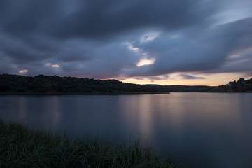 Fototapeta na wymiar Sunset in the lakes of ruidera, route of the quixote