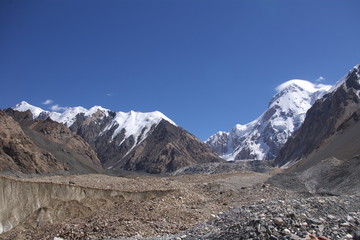 Fototapeta premium landscape in the mountains