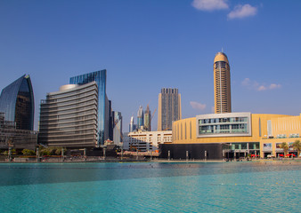 Luxus Hotel und Wolkenkratzer im Zentrum von Dubai