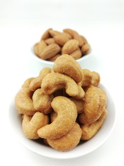 deep fried salted cashew nuts