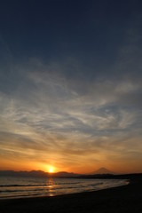 湘南の海と夕陽と時々富士山