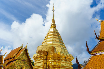 Fototapeta premium Wat Phra That Doi Suthep is a Theravada buddhist temple at beautiful near Chiang Mai, Thailand