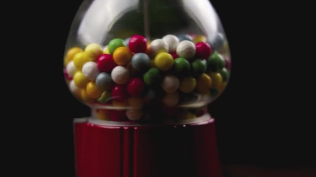 bubblegum dispenser rotates with gum inside frosted look