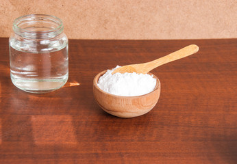 sodium bicarbonate (cleaning agent)
