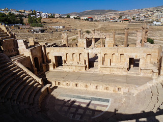 Fototapeta premium old temples ruin in Jordan