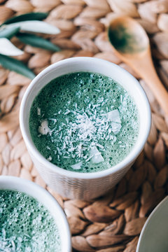 Coconut matcha latte