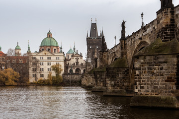 Fototapeta na wymiar Karlsbrücke in Prag Tschechien