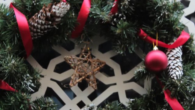 Christmas wreath,A Christmas wreath is hung over the door for Christmas