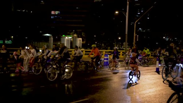 Dia de muertos night ride on reforma street, day of the dead bike ride with customes on one of mexico most emblematic and important roads