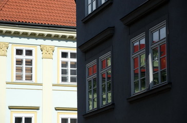 Mostecka Street windows
