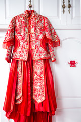 Chinese traditional wedding dress