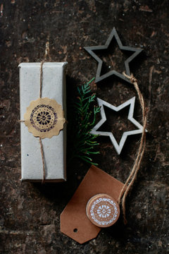 Simple, natural Christmas packaging