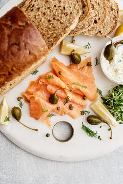 Smoked salmon and brown bread.
