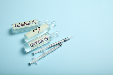 Obraz premium Androgen, endorphins, oxytocin. Chemistry of love. Copy space for text.