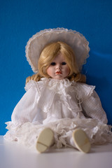 muñeca de porcelana