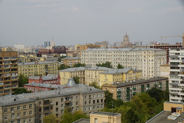 Fototapeta na wymiar Moscow view from the roof of 13th floors building in the district of Hamovniki
