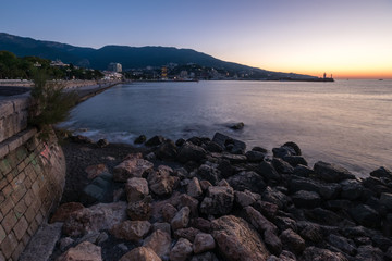 Fototapeta na wymiar Morning on the embankment of Yalta