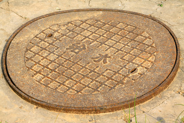 oxidation rust water covers