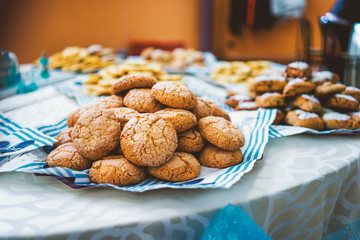 Amaretti biscuits