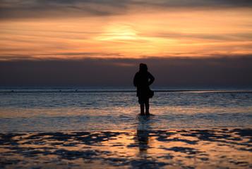 Fototapeta premium Nordseeküste bei Sonnenuntergang in Sankt Peter Ording im Herbst 2018