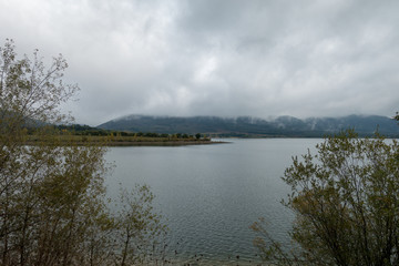 Fototapeta premium The reservoir of ullibarri-gamboa in Álava, Basque Country
