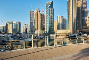 Obraz na płótnie Canvas Dubai marina skyline in United Arab Emirates