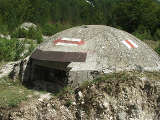 bunkier Albania