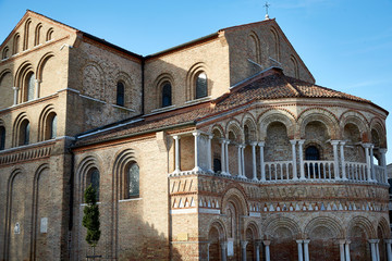 Obraz premium beautiful antique church dome facade