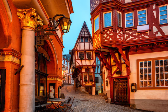 Half-timbered houses in medieval Old Town of Bernkastel, Moselle valley, Germany