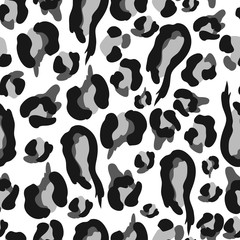 Seamless pattern with leopard skin. Vector.